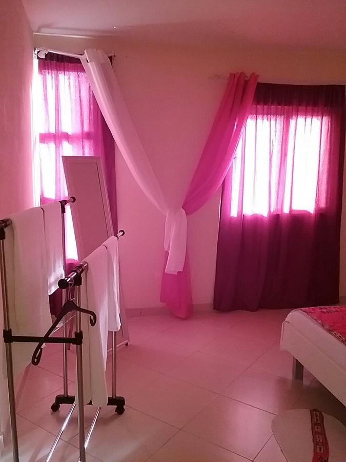 Pensao Simao & Julia Bed & Breakfast Orgaos Bagian luar foto