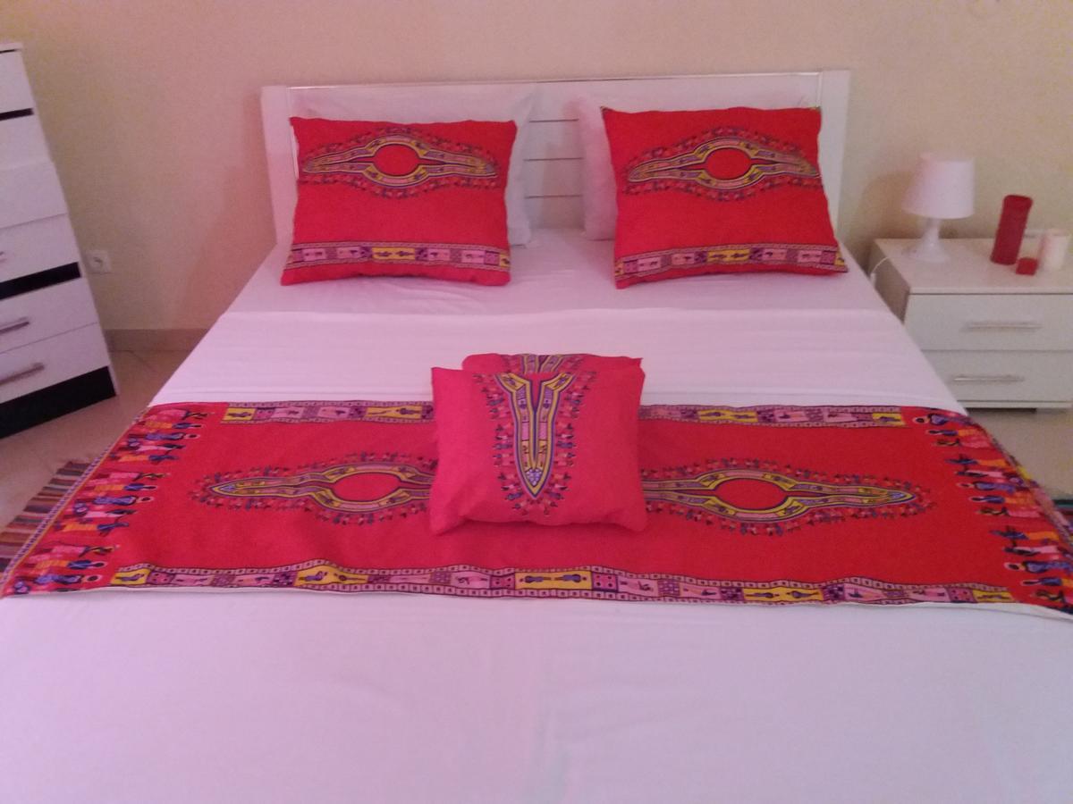 Pensao Simao & Julia Bed & Breakfast Orgaos Bagian luar foto